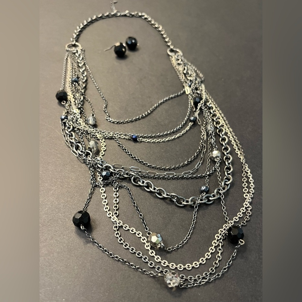 Necklace & Earring Set- Silver & Black - Picture 2 of 5